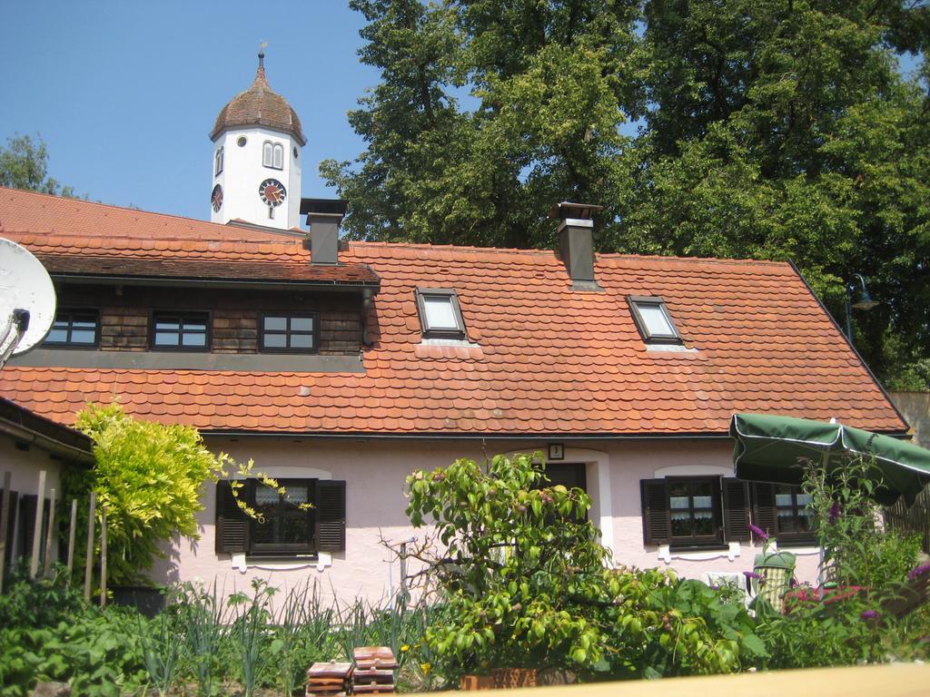 Ferienhaus Fam. Fuhrer Hohenaltheim エクステリア 写真